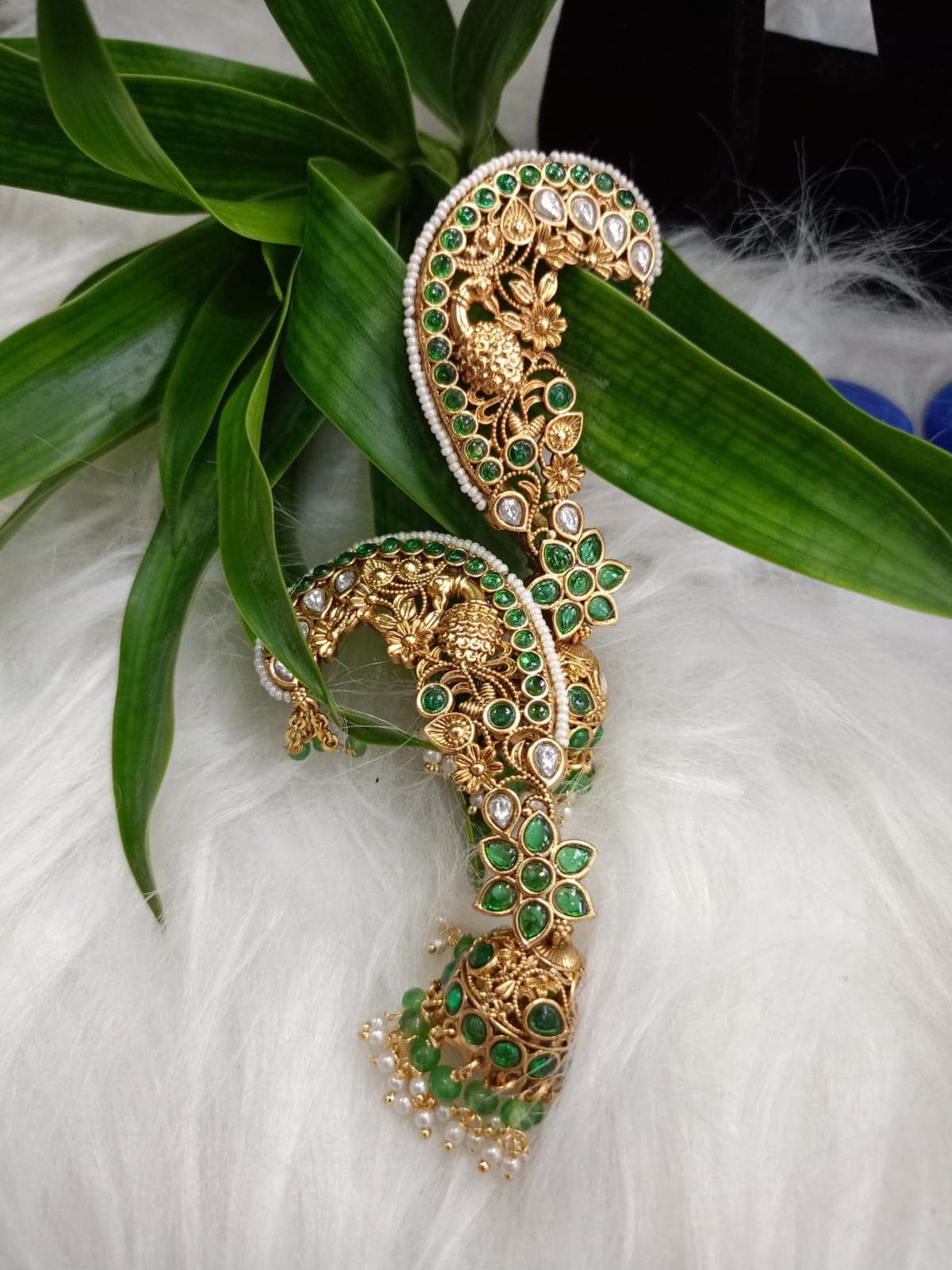 Rajwadi Emerald Kaanphool