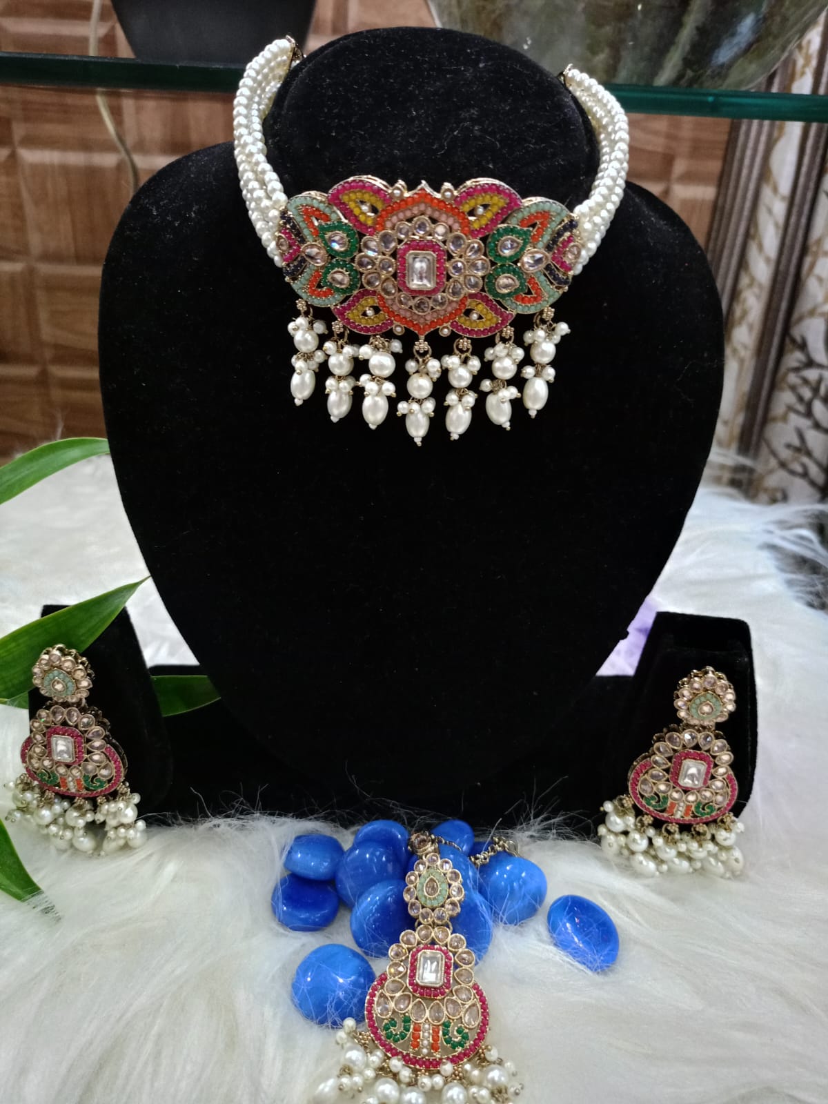 Multi Stone Pakistani Style Chokar Set