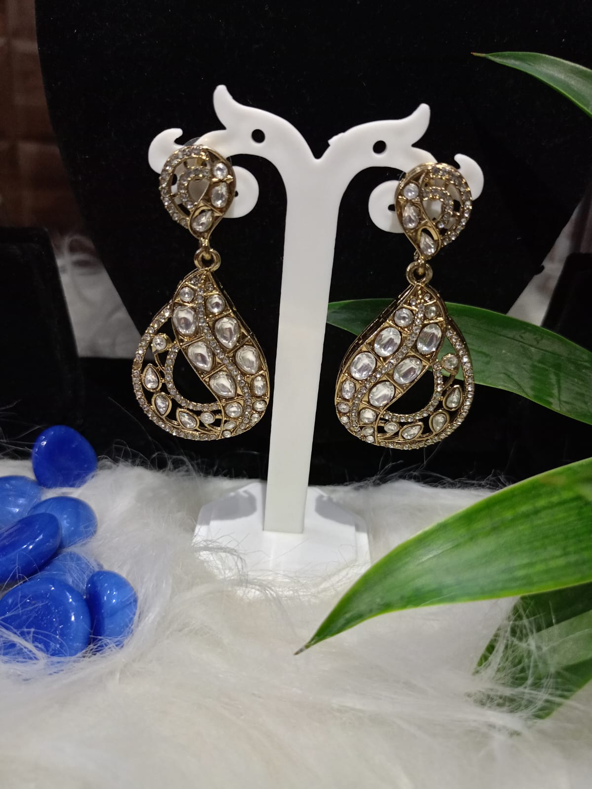 Golden Kundan Earrings
