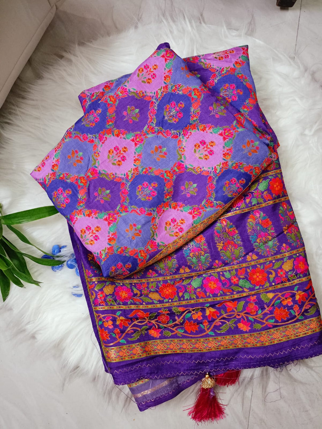 Purple Kani Floral Pallu Rangkat Silk Saree